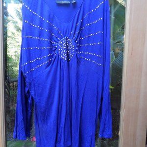 2 for 1 - Blue and purple decorative long sleeve